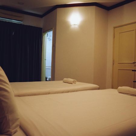 Hotel Amara Субанг Джая Екстериор снимка